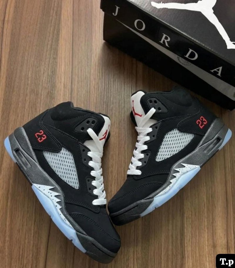 NIKE JORDAN ~RETRO~ 5