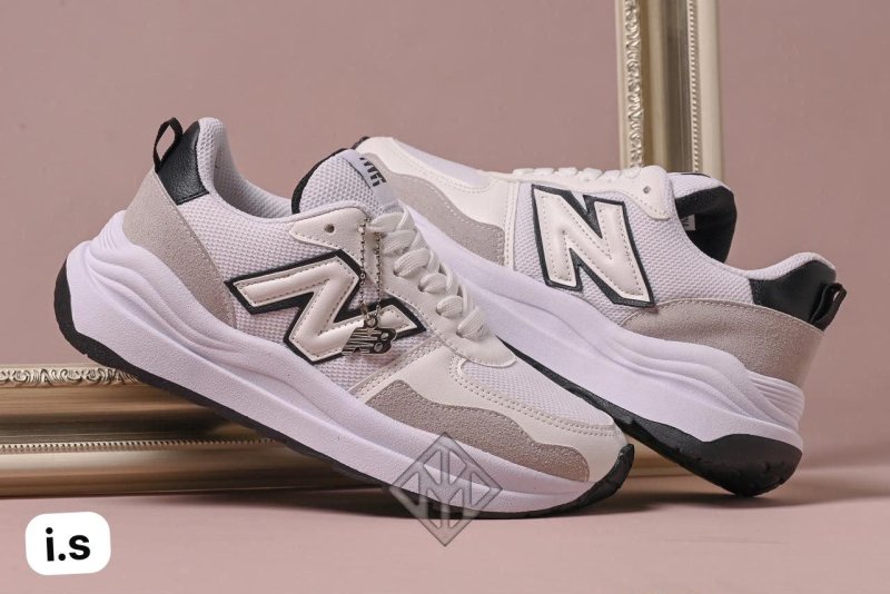 New Balance sintético