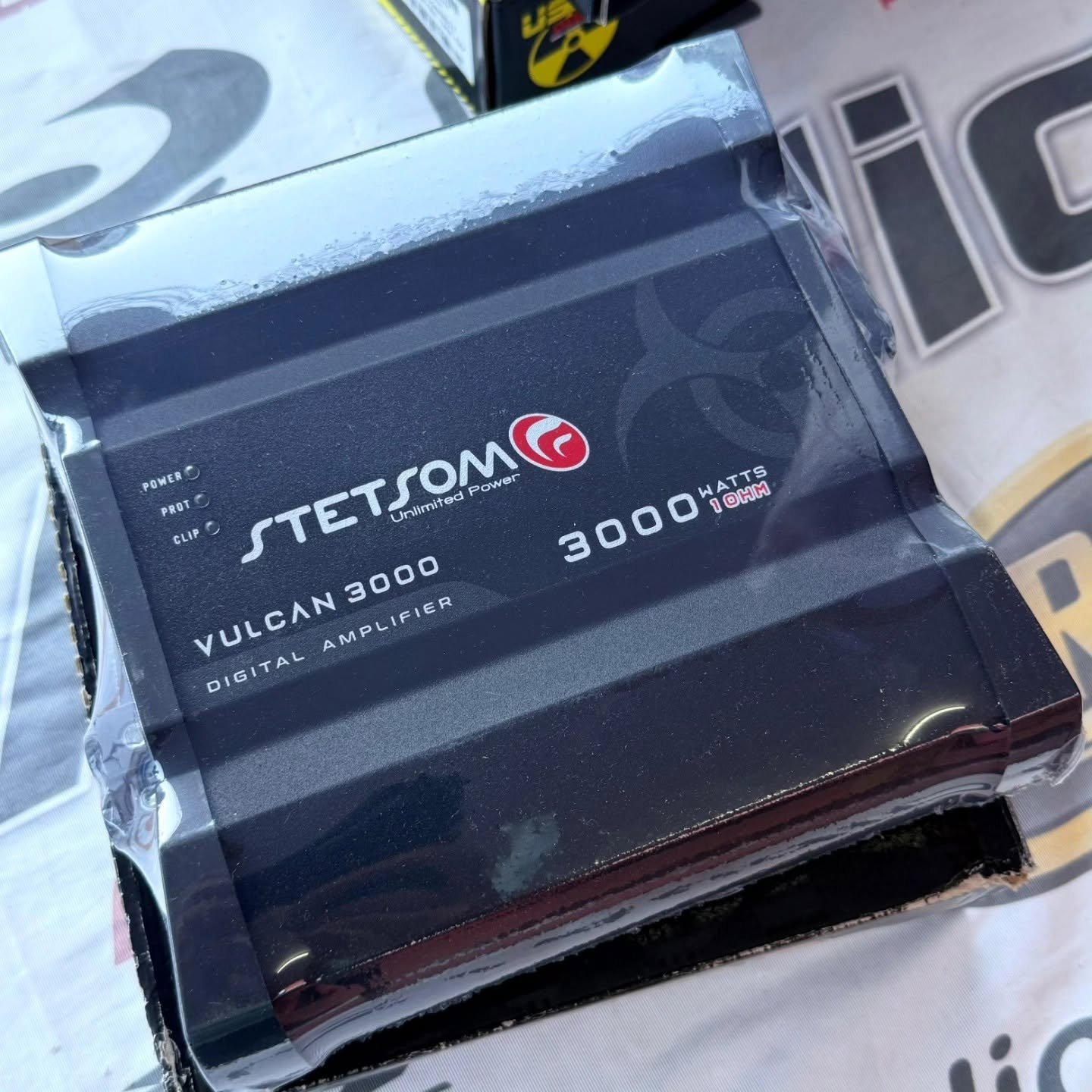 Módulo Amplificador Digital Stetsom Vulcan 3000 (1 Canal / 3000W RMS / 1 Ohm)