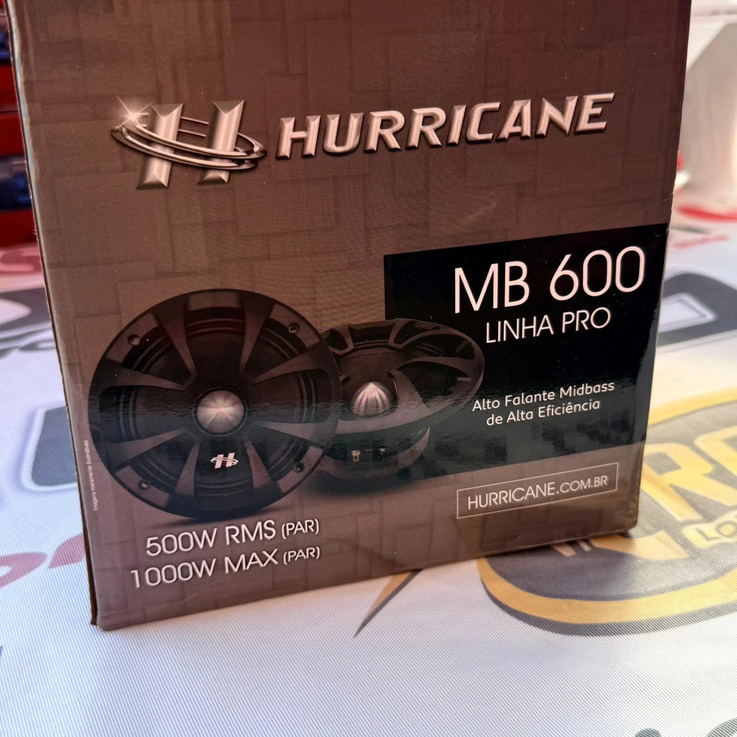 Parlantes Midbass Hurricane Pro MB 600 (6" / 500W RMS / 1000W Max)