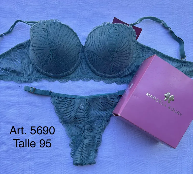 Conjunto Marcela Kaury T95