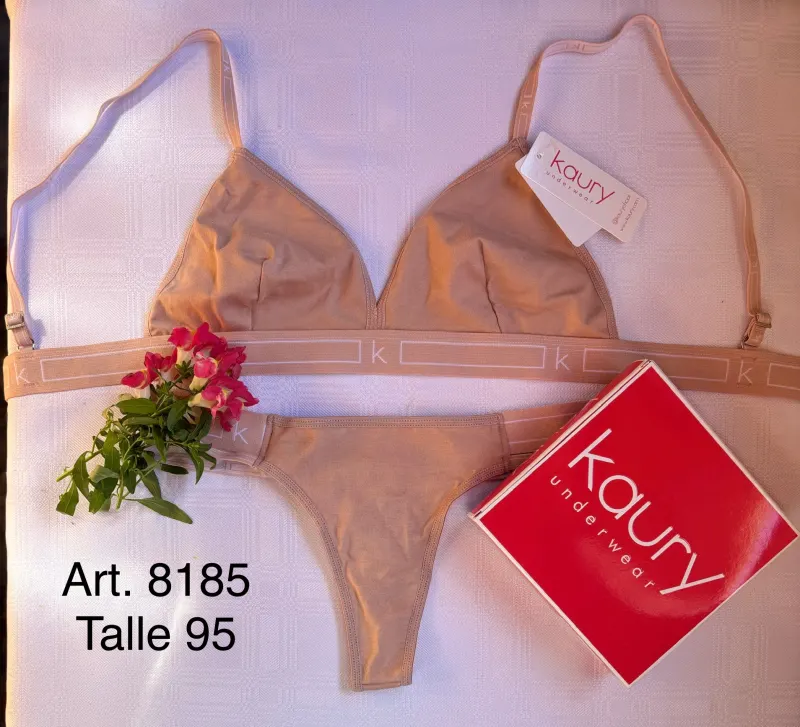 Conjunto Deportivo Kaury T95