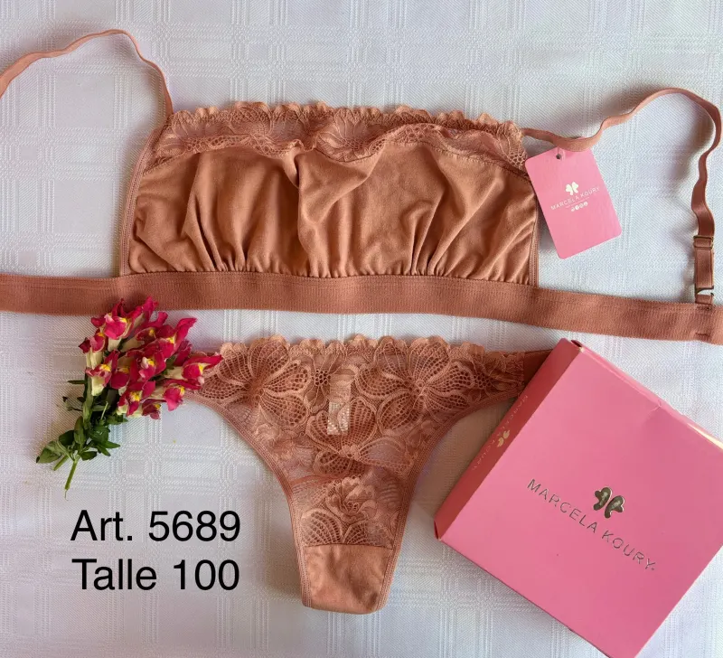 Conjunto Deportivo Marcela Kaury T100